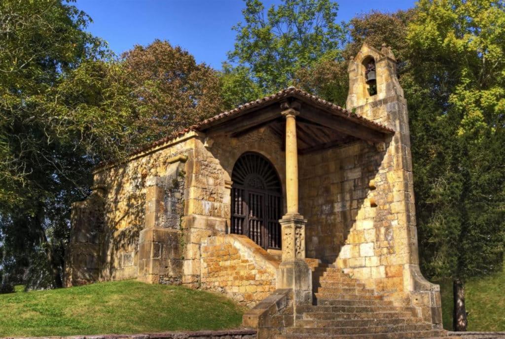 Apartamentos Rurales La Caviana Cangas de Onis Bagian luar foto