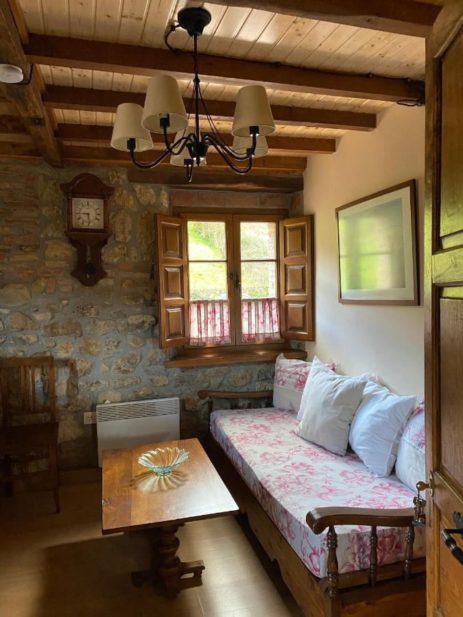 Apartamentos Rurales La Caviana Cangas de Onis Bagian luar foto