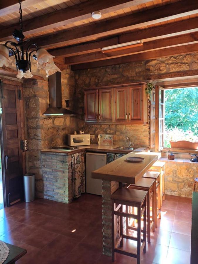 Apartamentos Rurales La Caviana Cangas de Onis Bagian luar foto